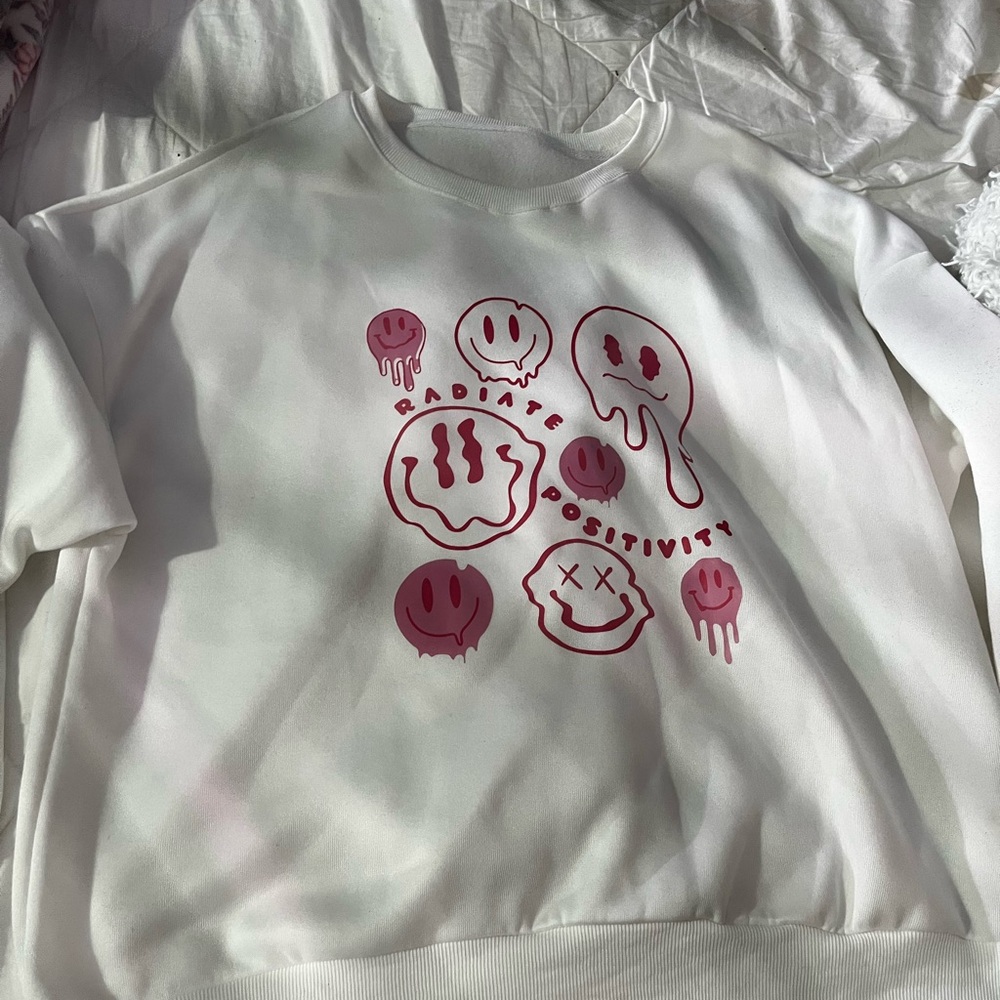 White Women’s Sweatshirt with Pink Smiley Print